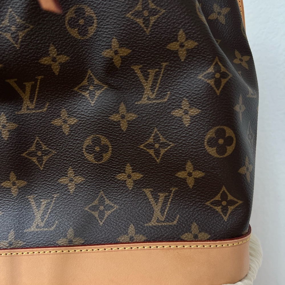 Louis Vuitton Petit Noé - Picture 4 of 4